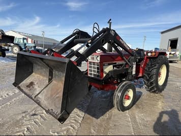 Main image International Harvester 684