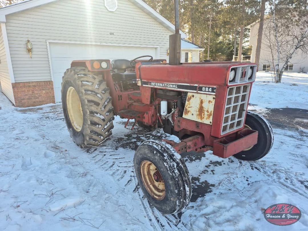 Image of International Harvester 884 Primary image