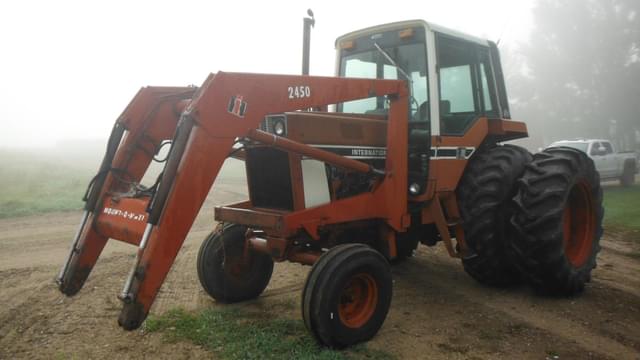 Image of International Harvester 986 equipment image 2