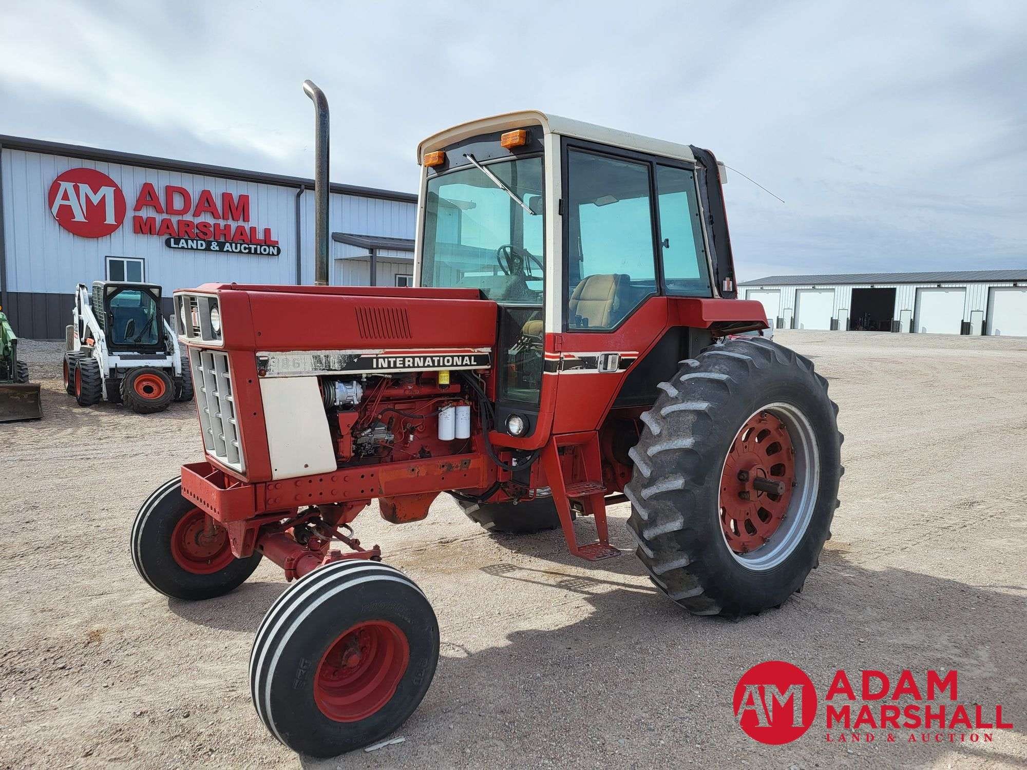 1979 International Harvester 986 Equipment Image0