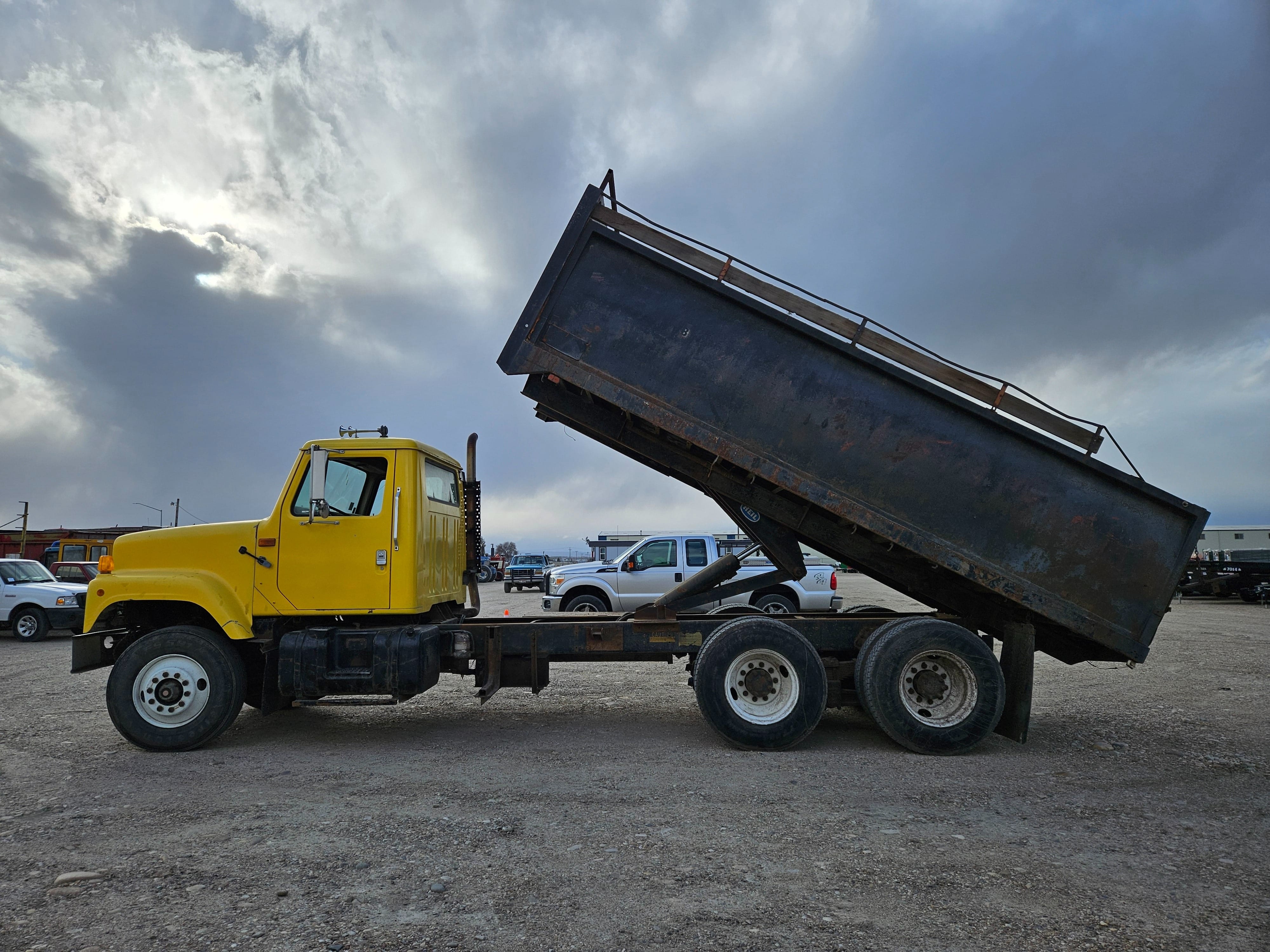 Main image International F-2554