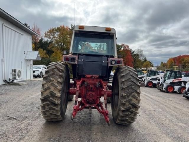 Image of International Harvester 1086 equipment image 3