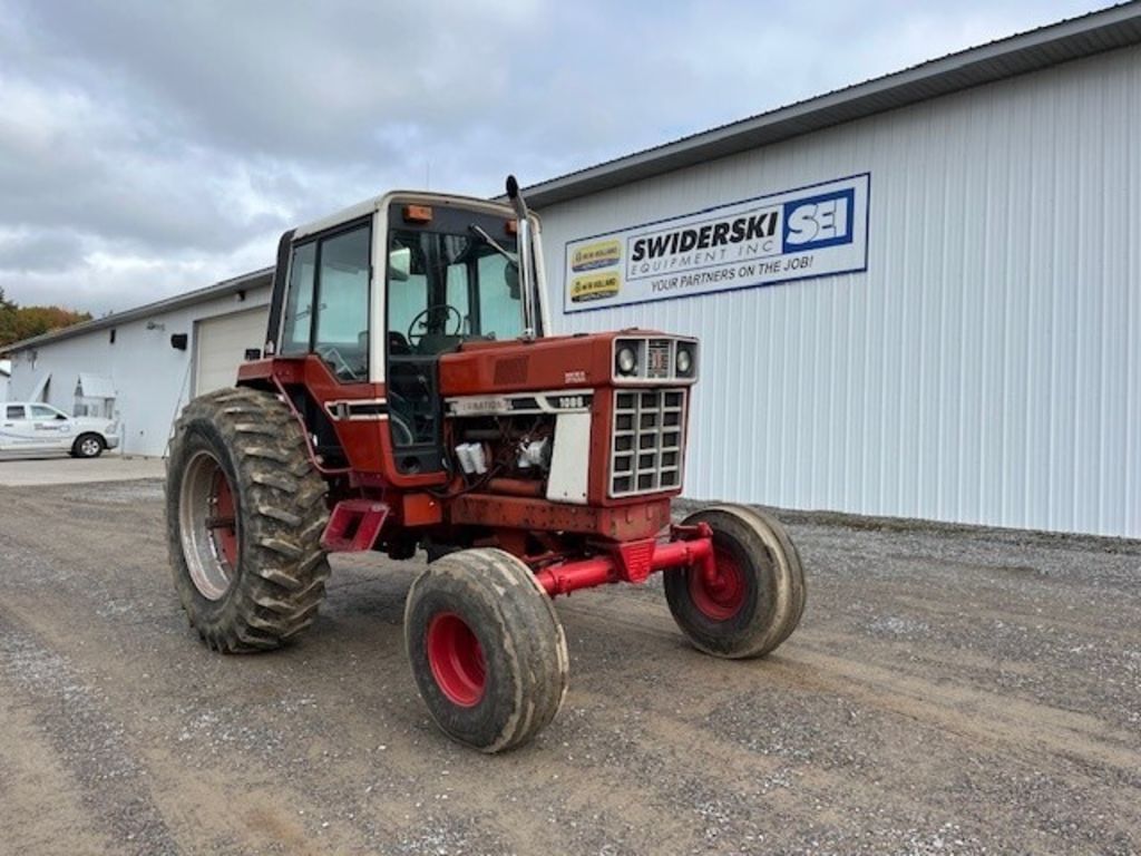 1979 International Harvester 1086 Equipment Image0