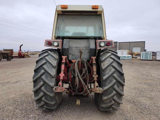 Image of International Harvester 1086 equipment image 4