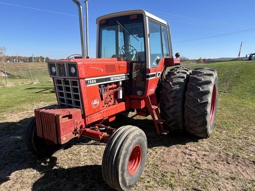 Image of International Harvester 1586 Primary image