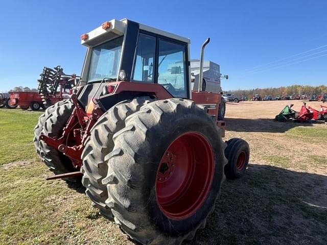 Image of International Harvester 1586 equipment image 4