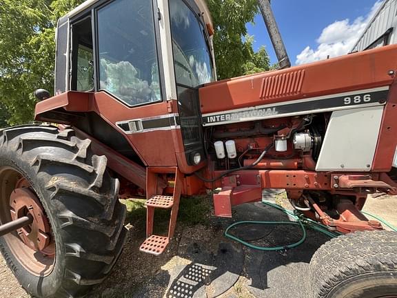 Image of International Harvester 986 equipment image 1