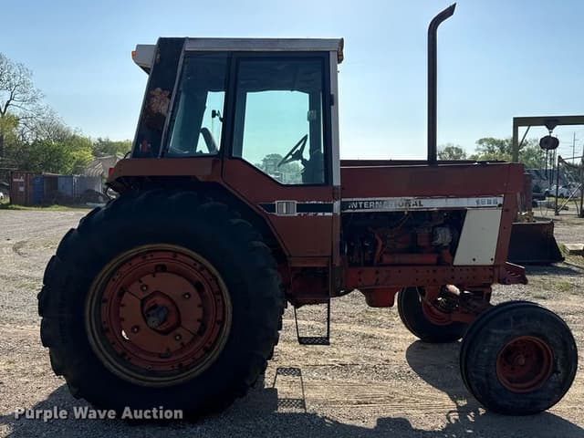 Image of International Harvester 1086 equipment image 3