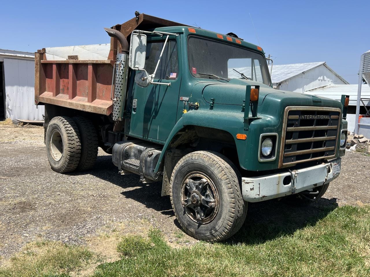 Main image International S1800