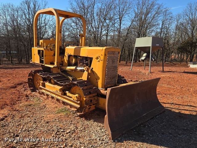 Image of International TD7E equipment image 2