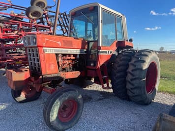 Main image International Harvester 1086