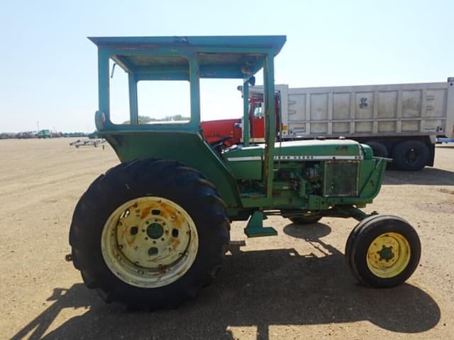 Image of John Deere 2630 equipment image 3