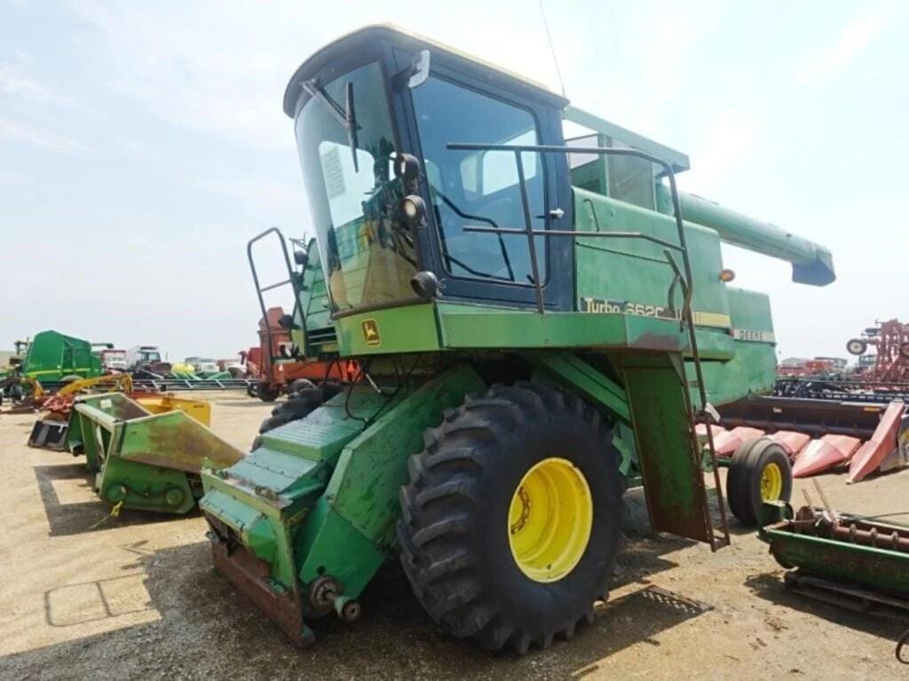 1979 John Deere 6620 Equipment Image0