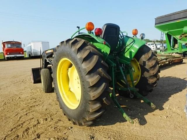 Image of John Deere 950 equipment image 3