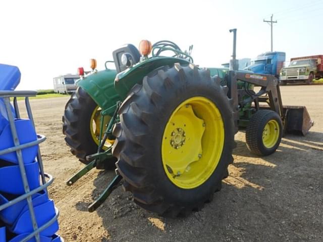 Image of John Deere 950 equipment image 2