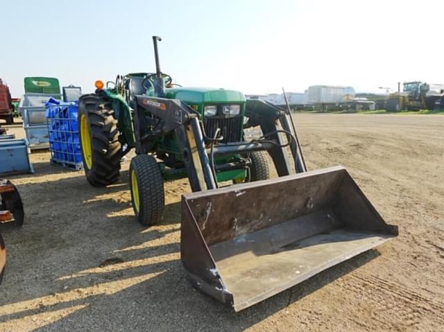 Image of John Deere 950 equipment image 1