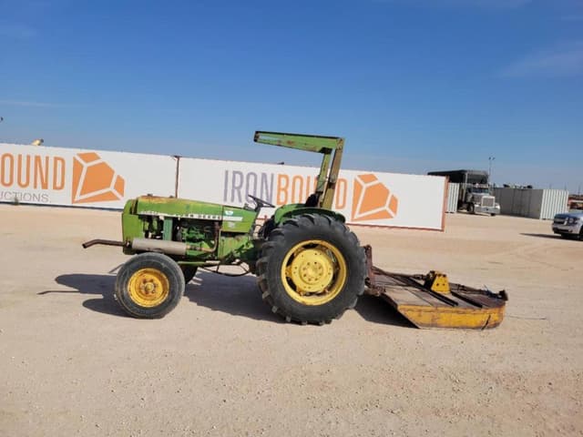 Image of John Deere 2040 equipment image 1