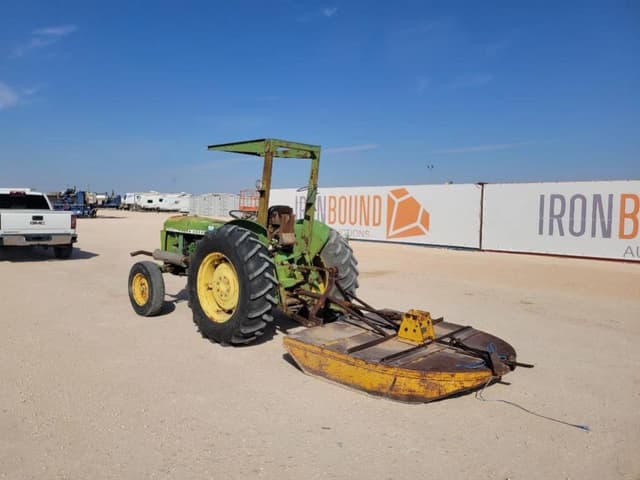 Image of John Deere 2040 equipment image 2