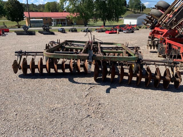 Image of John Deere 210 equipment image 4