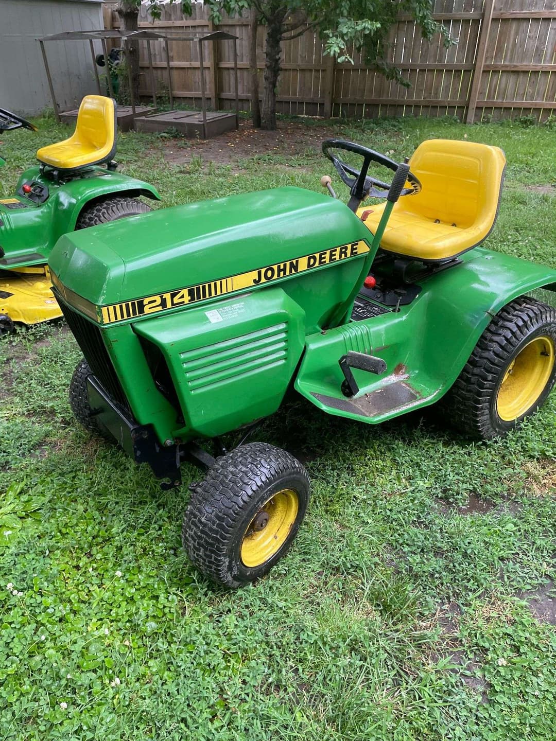 Image of John Deere 214 Image 0