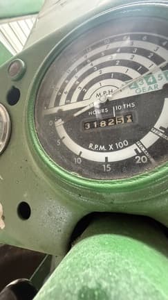 Image of John Deere 2240 equipment image 3