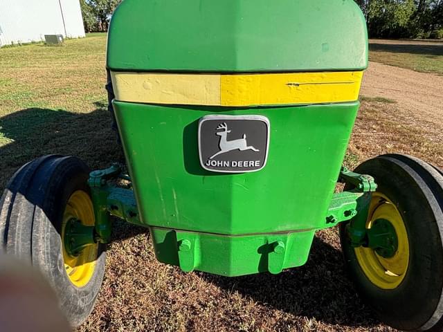 Image of John Deere 2240 equipment image 2