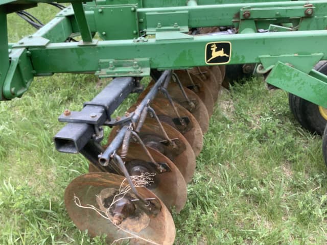 Image of John Deere 230 equipment image 4