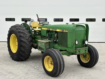 Main image John Deere 2440