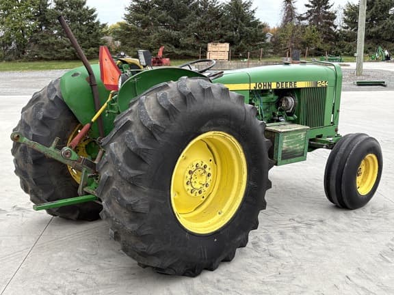 Image of John Deere 2440 equipment image 2