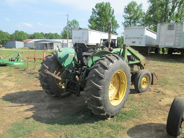 Image of John Deere 2440 equipment image 2