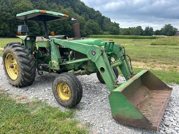 Image of John Deere 2640 equipment image 4