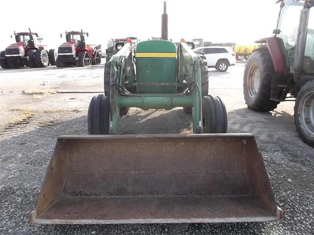 Image of John Deere 2640 equipment image 1