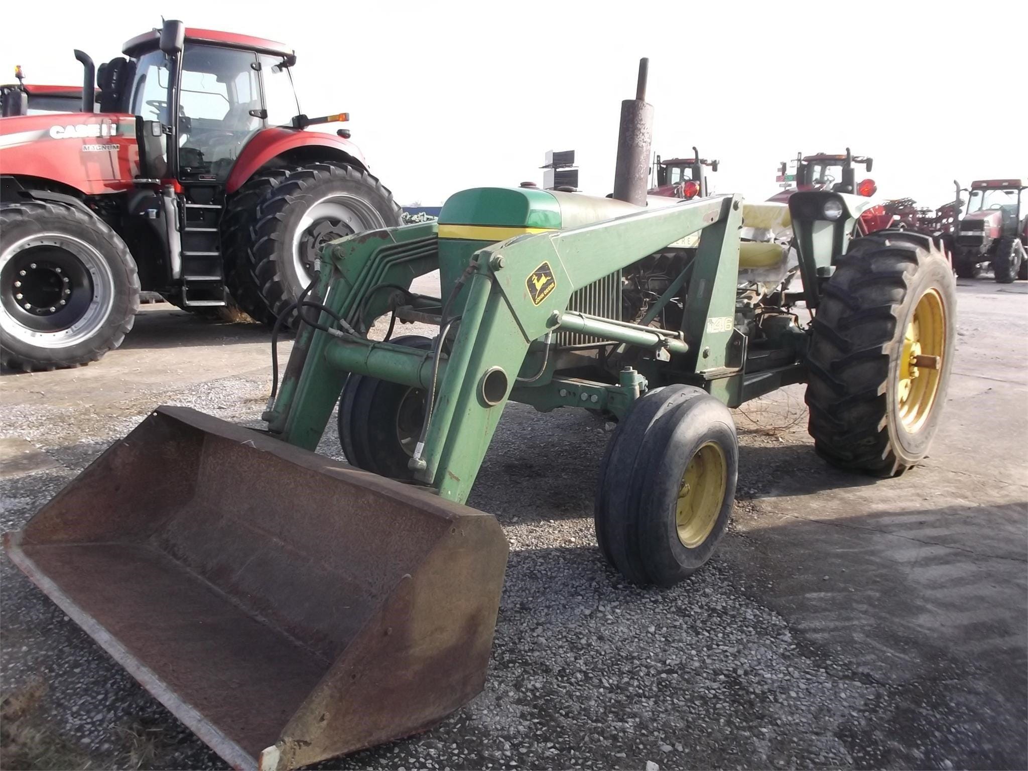 Main image John Deere 2640