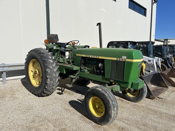 1979 John Deere 2840 Equipment Image0