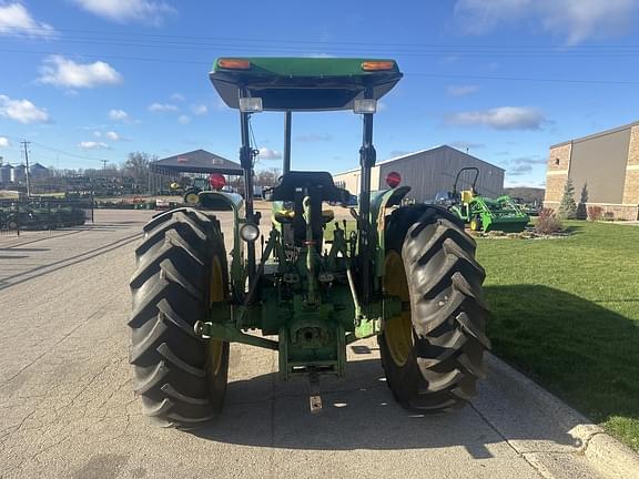 Image of John Deere 2840 equipment image 1