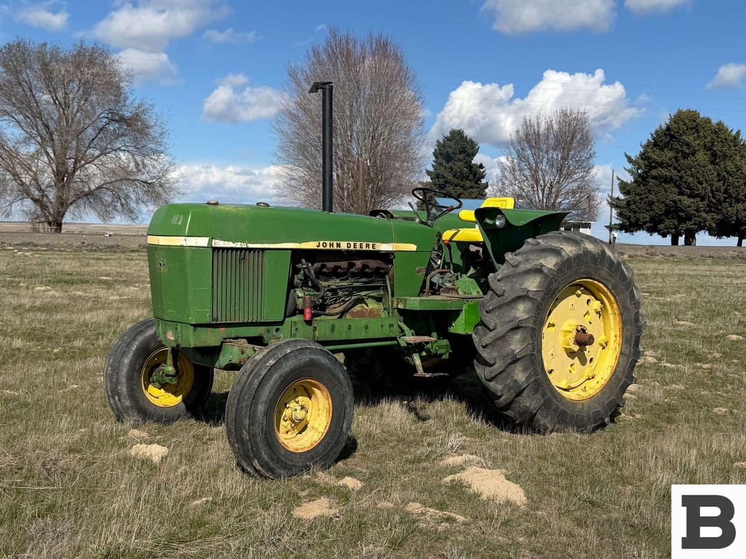 Image of John Deere 2840 Primary image