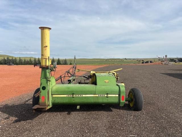 Image of John Deere 3800 equipment image 4