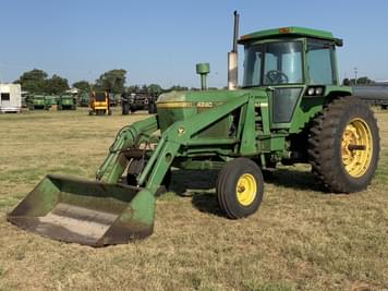 Main image John Deere 4240