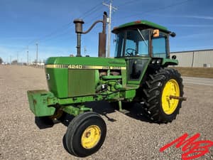 1979 John Deere 4240 Image