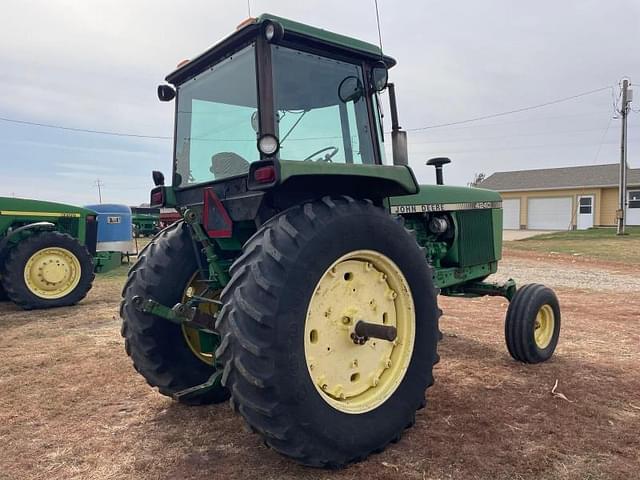 Image of John Deere 4240 equipment image 3