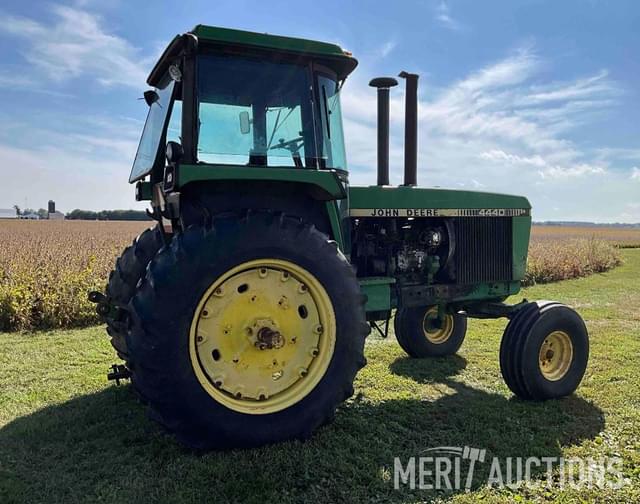 Image of John Deere 4440 equipment image 4