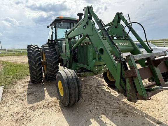 Image of John Deere 4440 equipment image 4