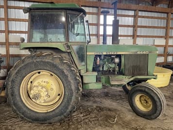 Main image John Deere 4440