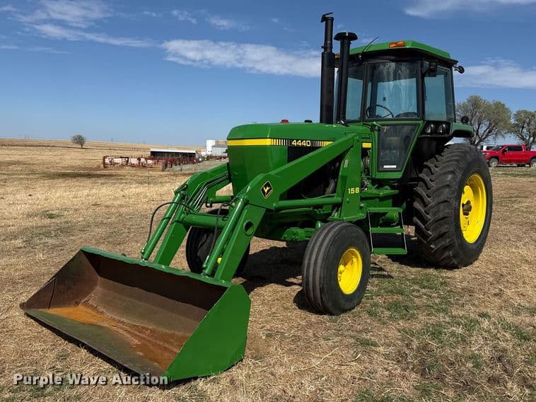 Image of John Deere 4440 Primary image