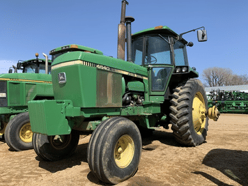 Main image John Deere 4640