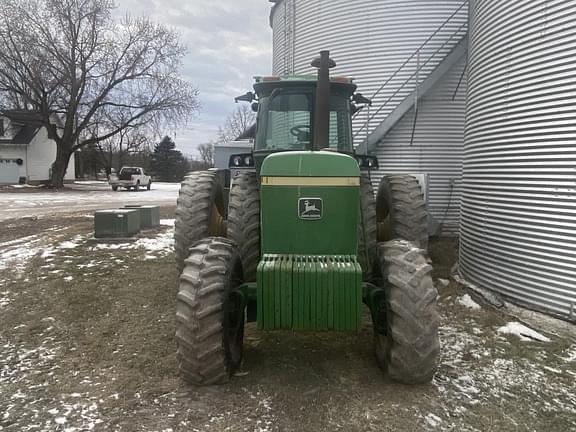 Image of John Deere 4640 equipment image 3