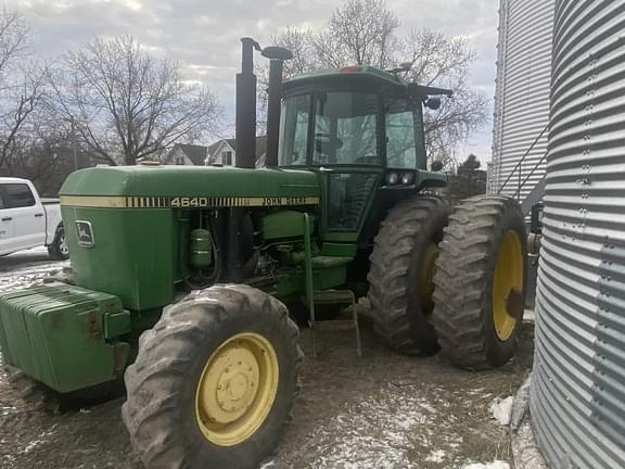 Image of John Deere 4640 equipment image 4