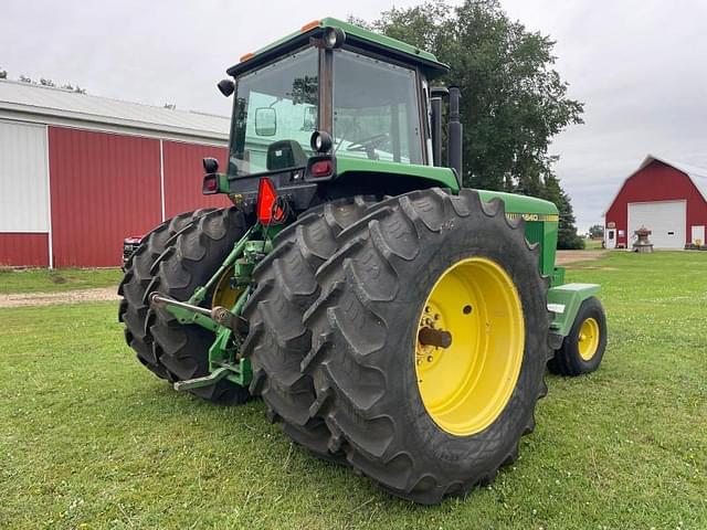 Image of John Deere 4640 equipment image 3