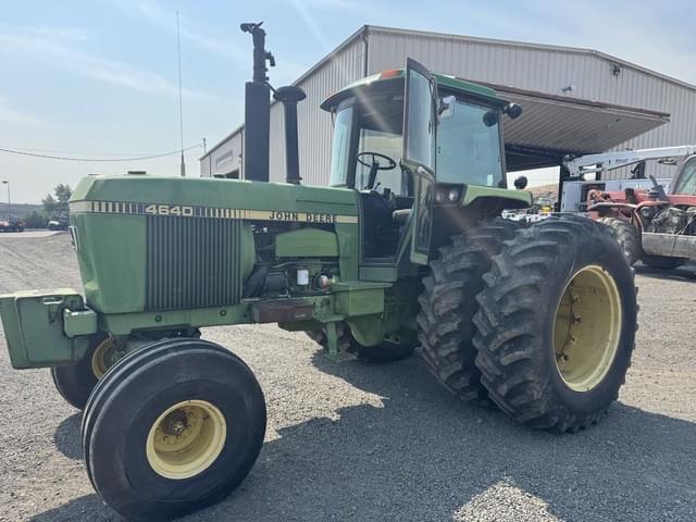 Image of John Deere 4640 equipment image 1