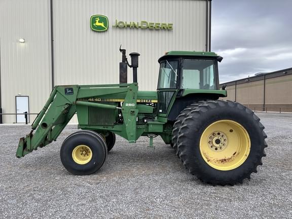 Image of John Deere 4640 equipment image 1